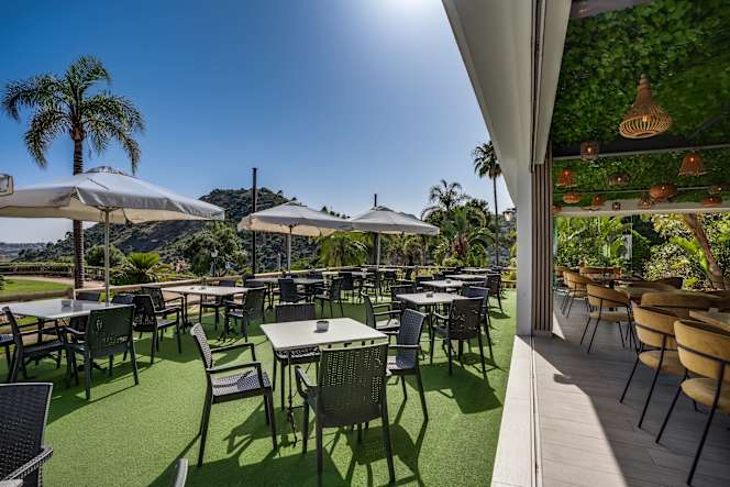 LA View Restaurant - 9
