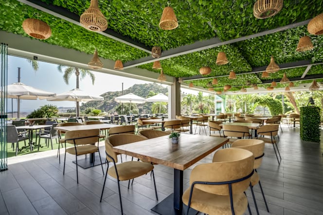 LA View Restaurant - 9