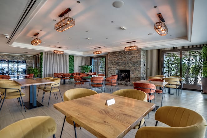 LA View Restaurant - 0