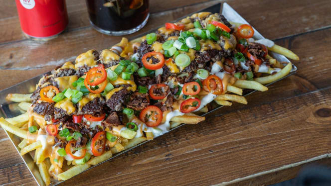 Brödernas Ängby - 0