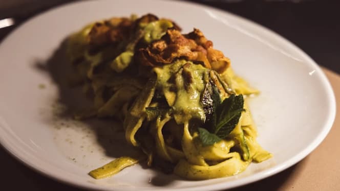 Bestone Ristorante E Pizzeria - 8