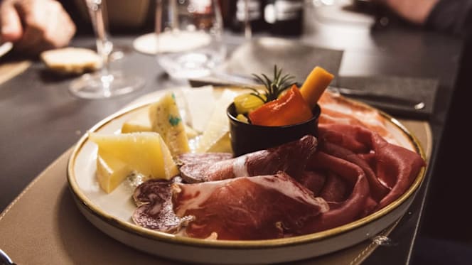 Bestone Ristorante E Pizzeria - 7