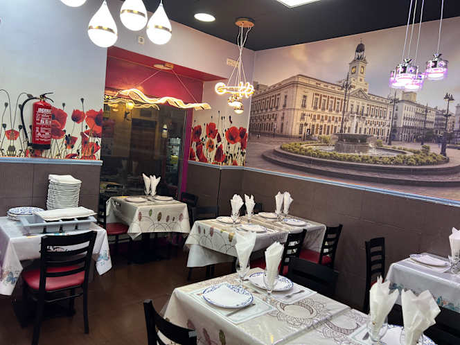 Baisakhi Indian Restaurant - 7