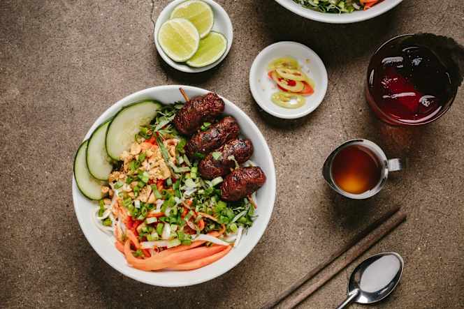 Co Thanh Henrietta Street - 1