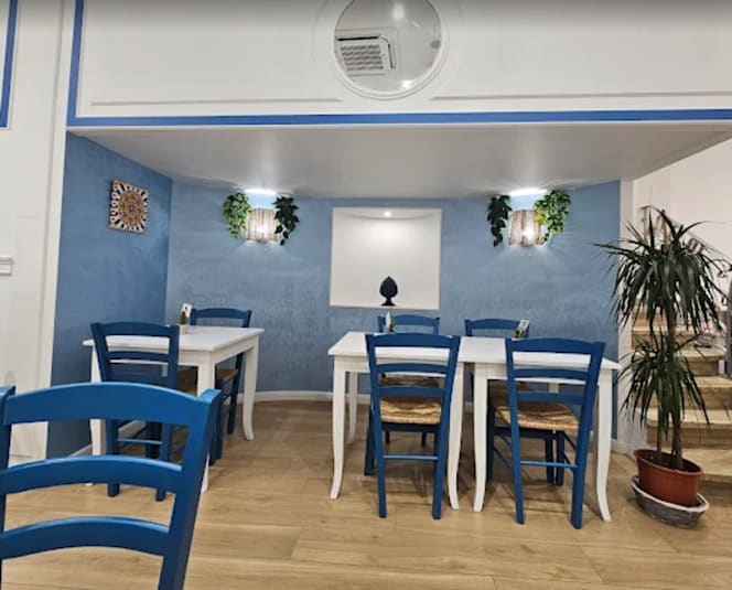 Assettiti e mangia - 5