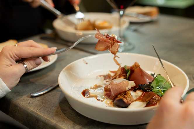 Coopers Restaurant & Wine Bar - 2