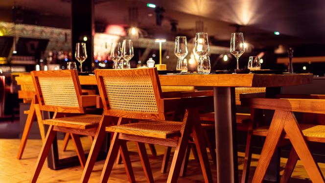 Itza la Pyramide - 2