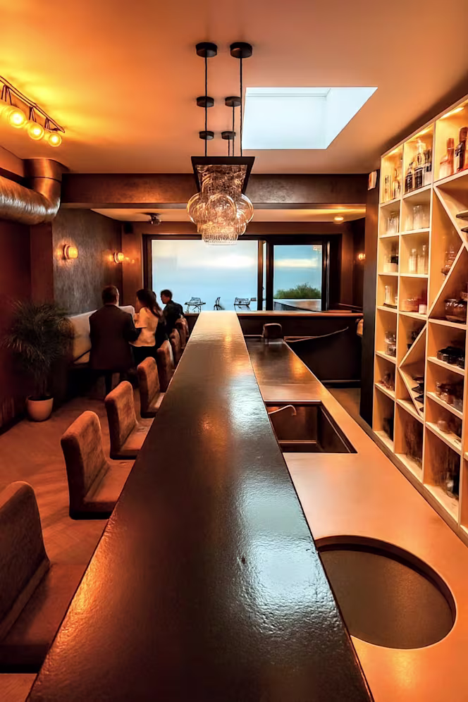 La Vinoteca Espanola - 1