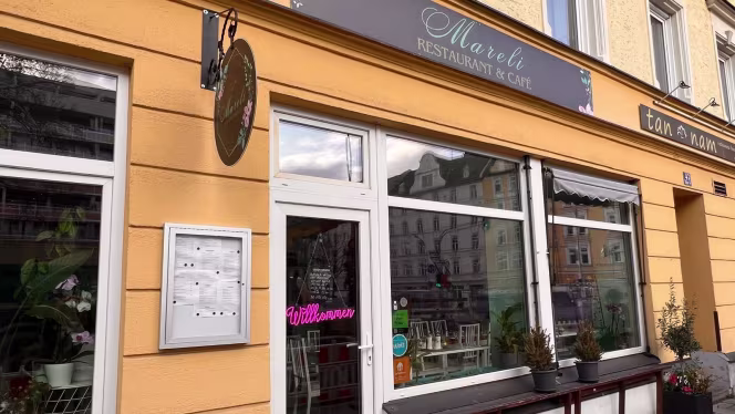 Mareli Restaurant & Cafe - 1