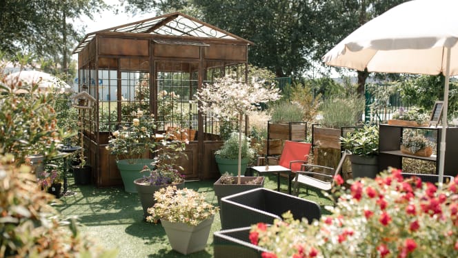 La Serre Aux Fleurs - 0