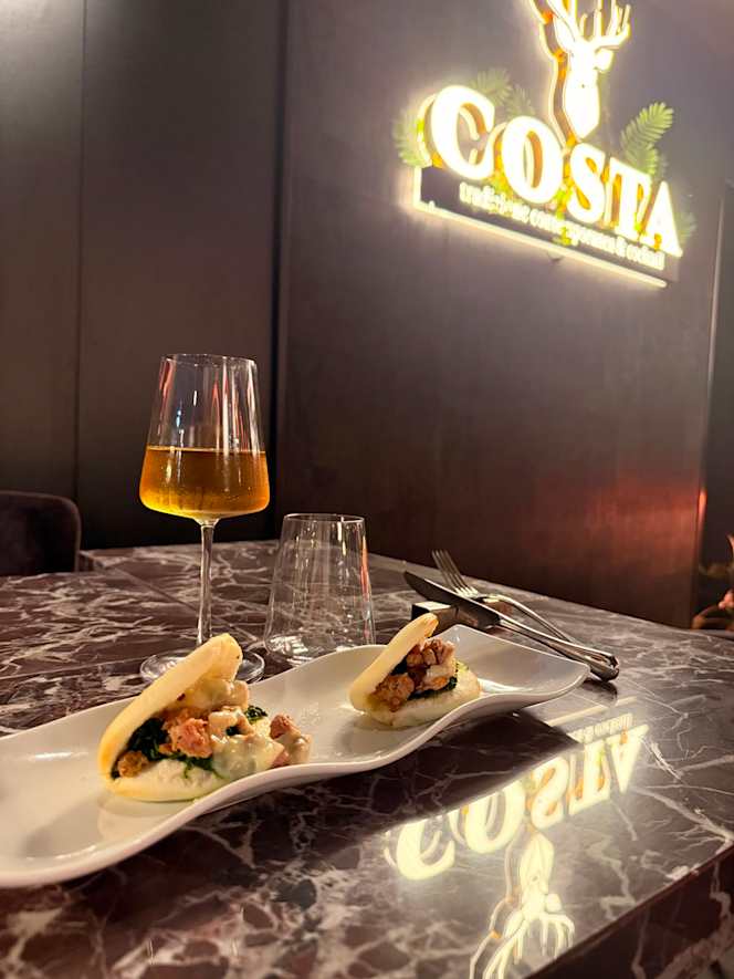 Costa - 8