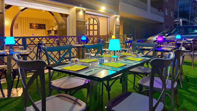 Pizzeria Maninpasta Pizzaioli dal 1990 - Caltanissetta - 0