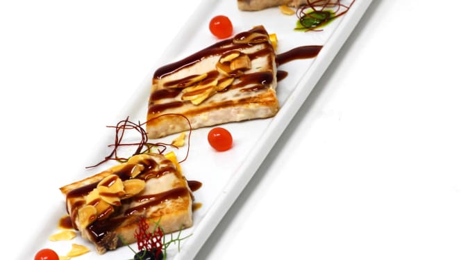 Live Fusion Restaurant - 1