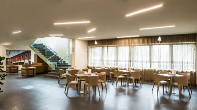 Il Bolognese Bar & Restaurant - 7