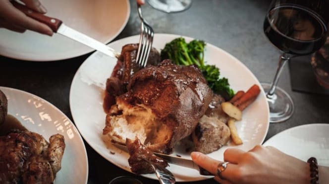 The Jones Family Kitchen - 2