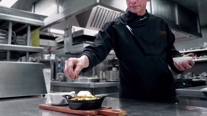 soMos Restaurant & Lounge - 1