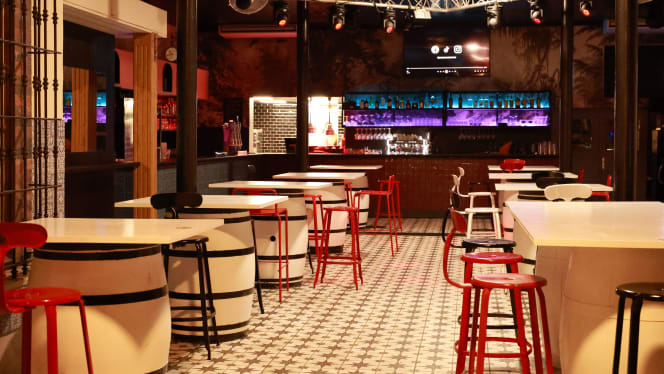 Bodega Los Amigos - 3