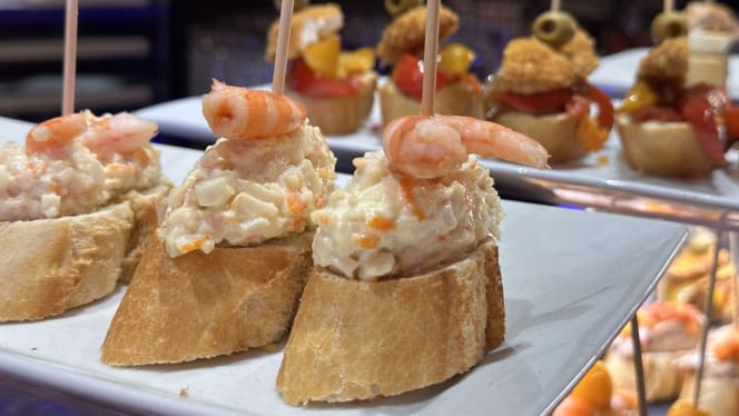 Bodega Los Amigos - 6