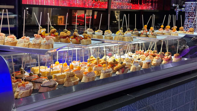 Bodega Los Amigos - 4