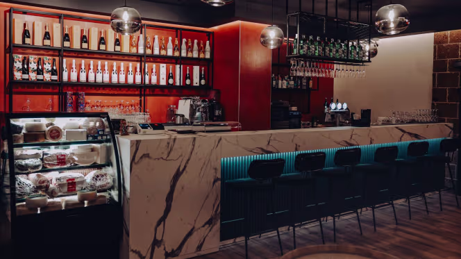 Decimonono Winebar - 0