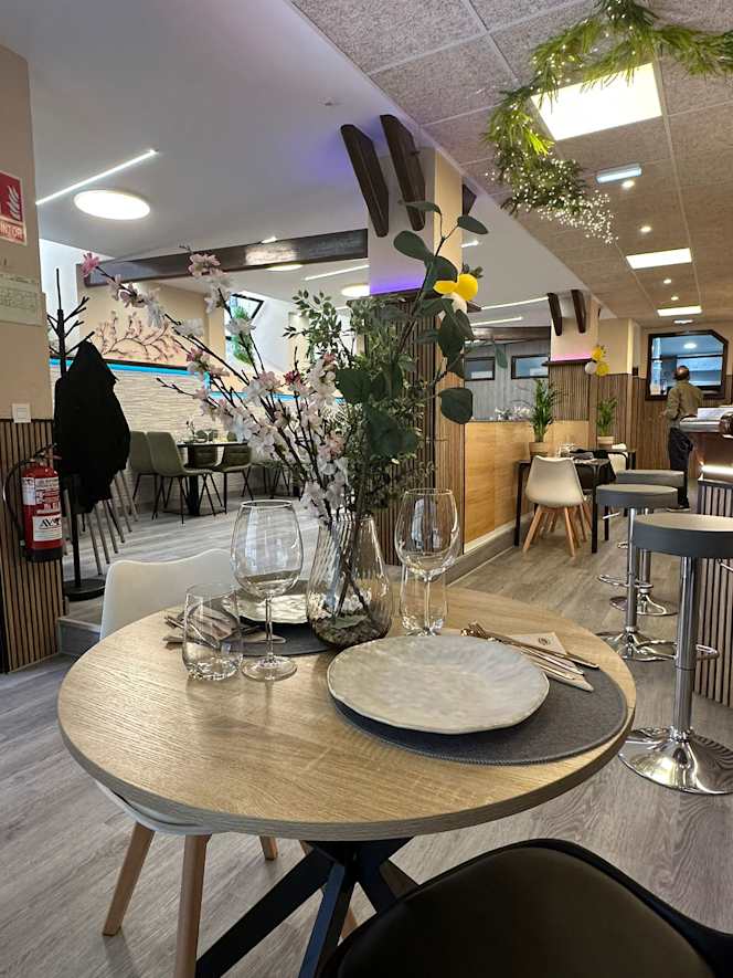 Zaika Resturante & Bar - 2