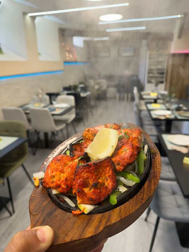 Zaika Resturante & Bar - 5