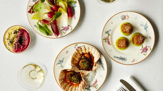 Refuel Bar & Restaurant - London - 2