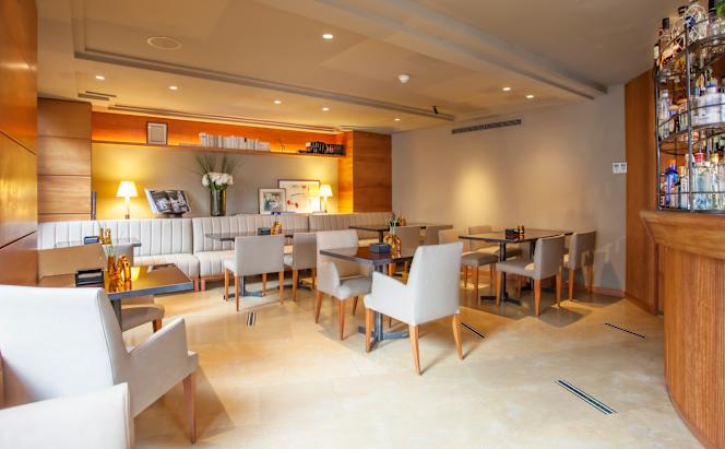 East 47 - Hotel Villa Real - 1