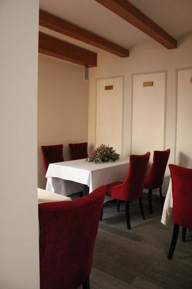 Macsura Gastrotaberna - 1