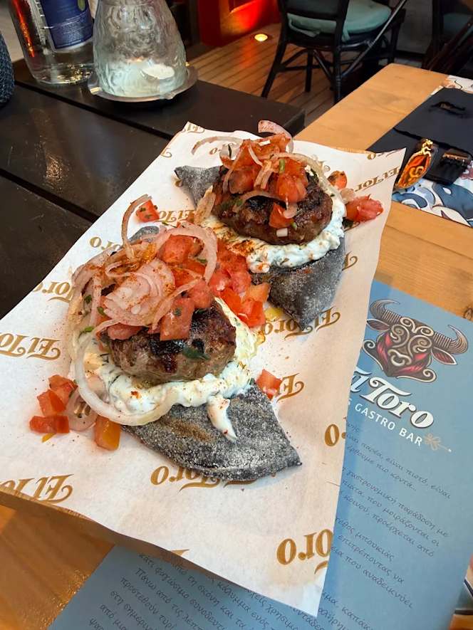 El Toro | Tapas Gastro Bar - 5