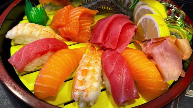 Ajisai Ramen Sushi Bar - 0