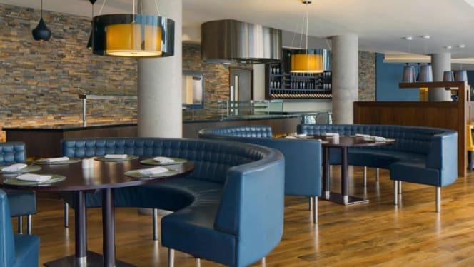 Docksider Neighbourhood Kitchen & Grill - London - 4