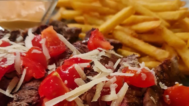 Fitzroy Wine Cellar & Kitchen - 3