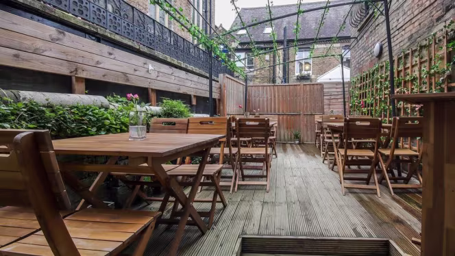 New York Cafe & Restaurant - 0