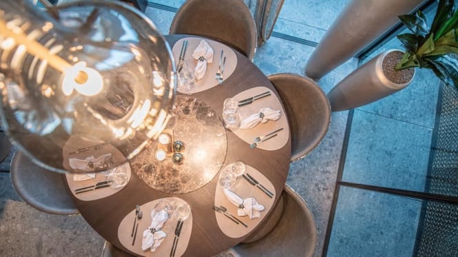 Restaurant Tower Garden - 6