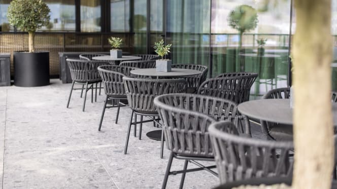 Restaurant Tower Garden - 1