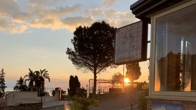 Cherry -Sicilian Bistrot - 9