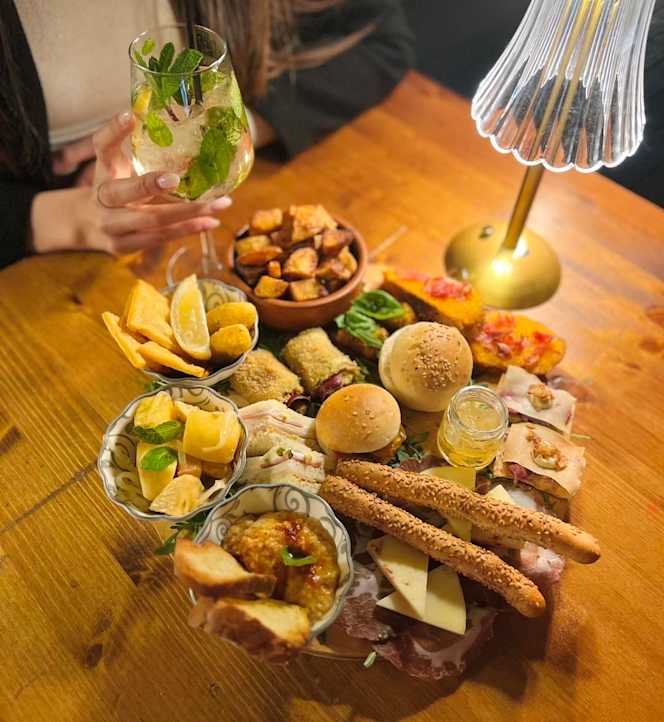 Lumière Restaurant - 2