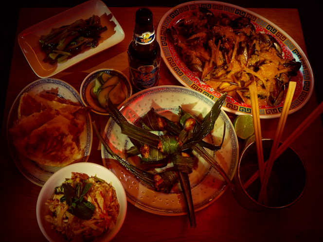 Joes Oriental Diner - 3
