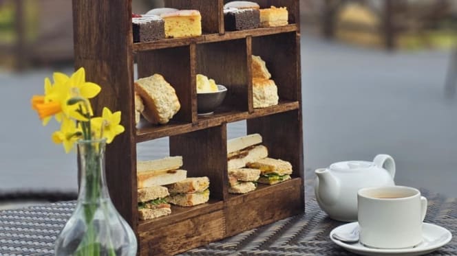 Afternoon Tea at Hampshire Centre Court Hotel - 5