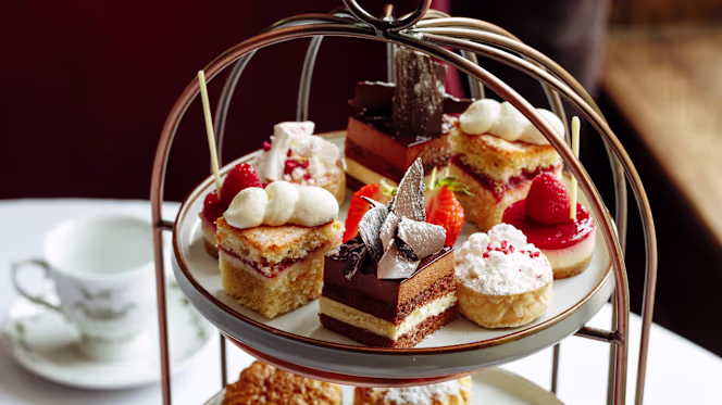 Afternoon Tea at Hampshire Centre Court Hotel - 4