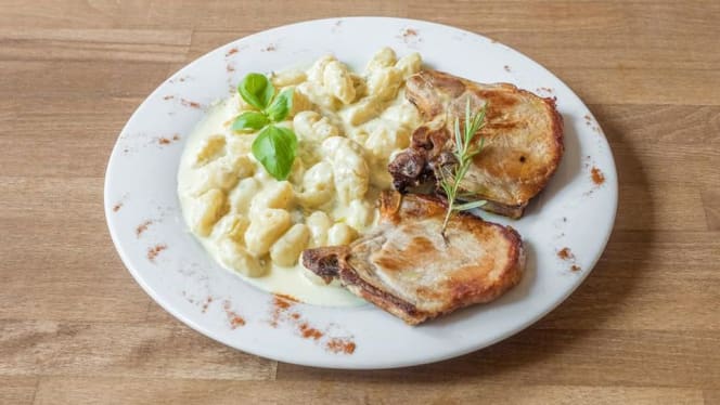 Holzofenpizzeria & Ristorante Nino - 2