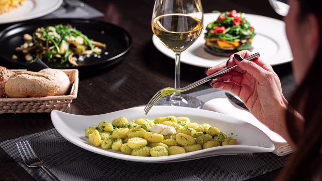 La corte dell' ulivo di Phi hotel Emilia - 5