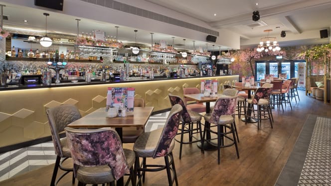 Slug & Lettuce Bristol City Centre - 2