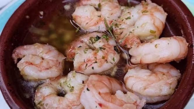 Castillo Tapas & Steaks - 4