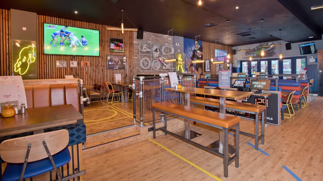 Sports Bar & Grill Clapham - 0