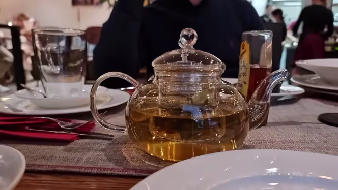 Die mit den Kirschen (Ukrainische moderne Küche) - 6