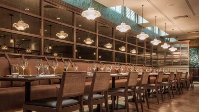 De Vere Beaumont Estate 1705 Restaurant - 4