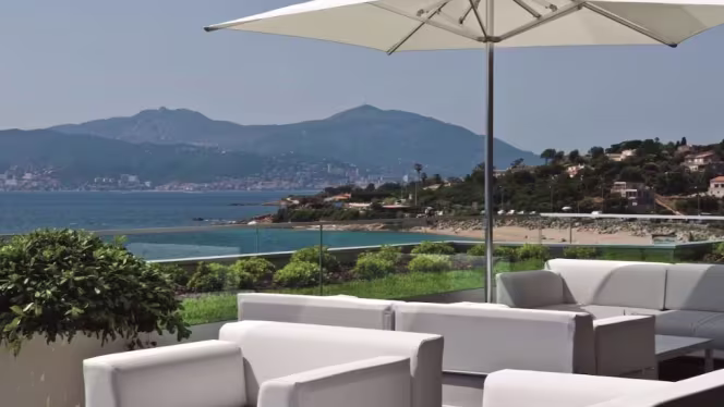 Radisson Blu Resort & Spa, Ajaccio Bay - 3