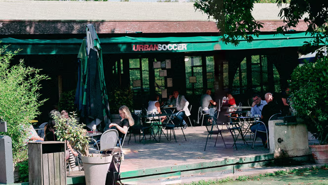 Le Restaurant UrbanSoccer - 0